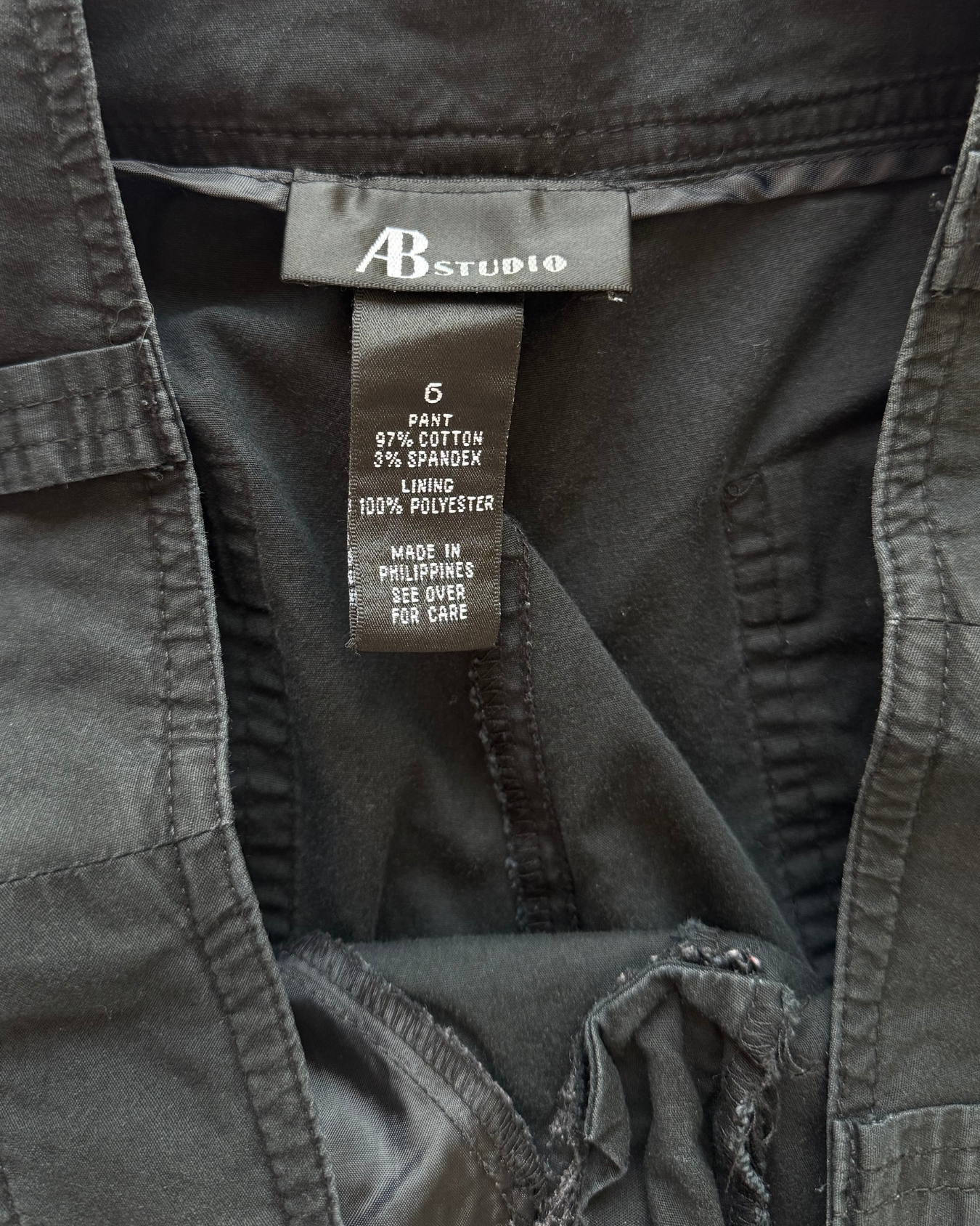 AB Studio Cargo Capris - M