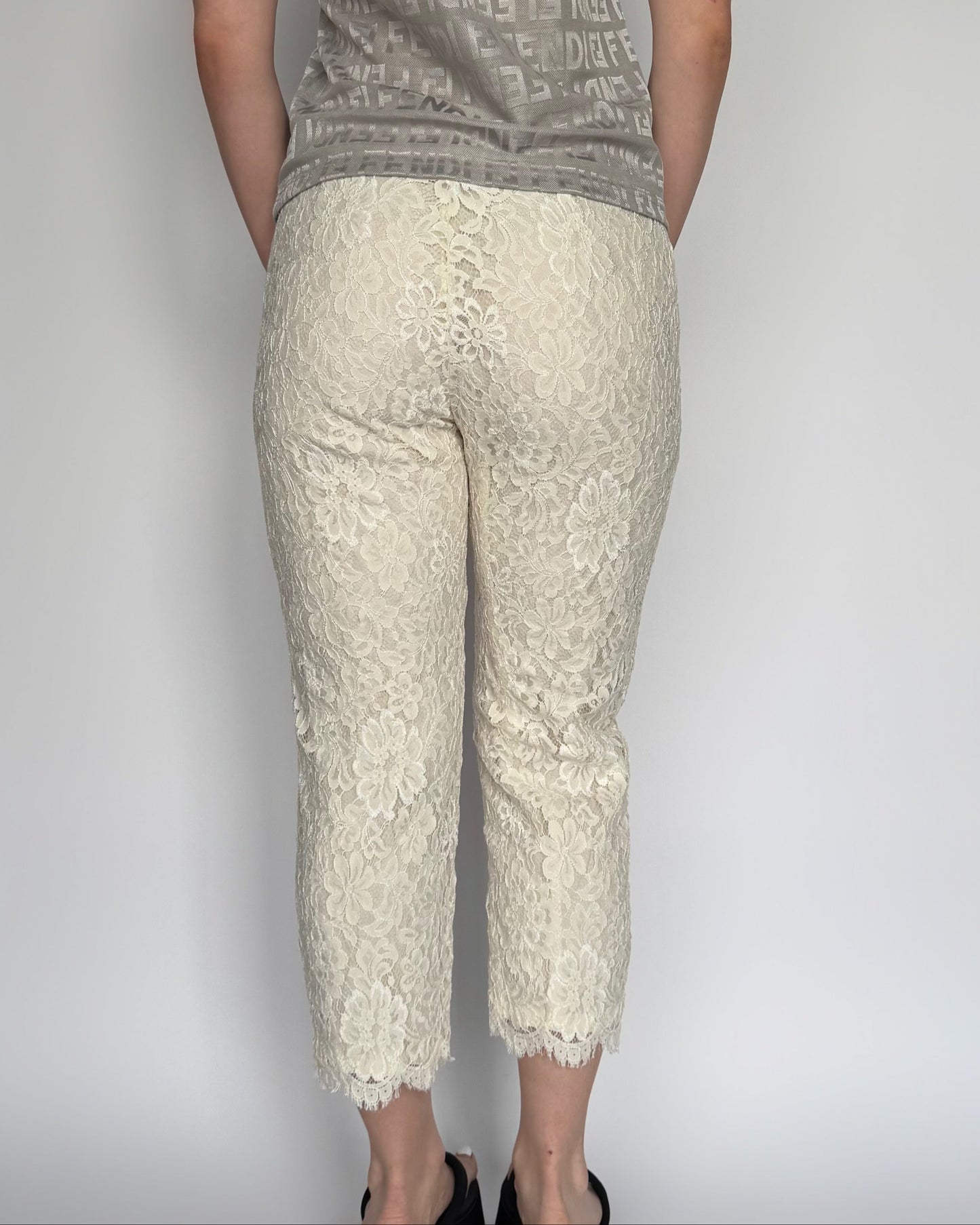Vtg Lace Capris - S